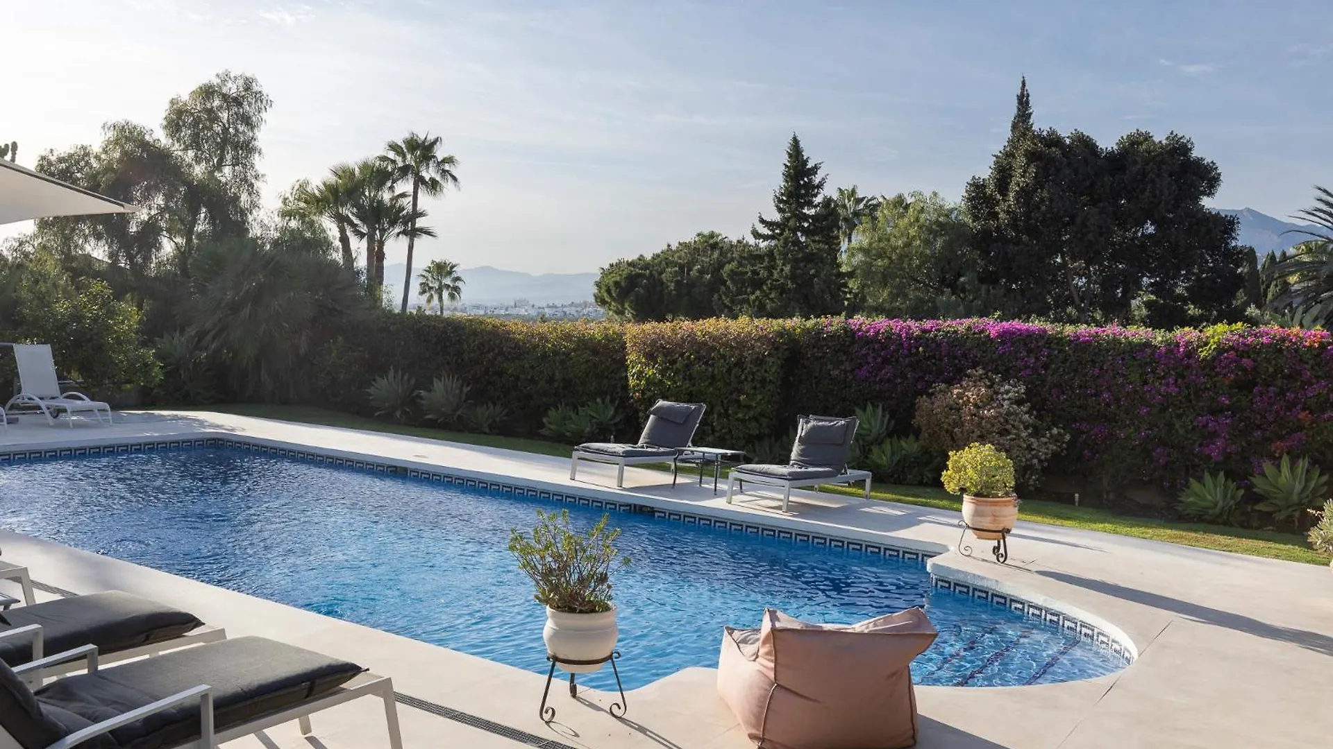 Villa La Vida En Rosa Μαρμπέλλα