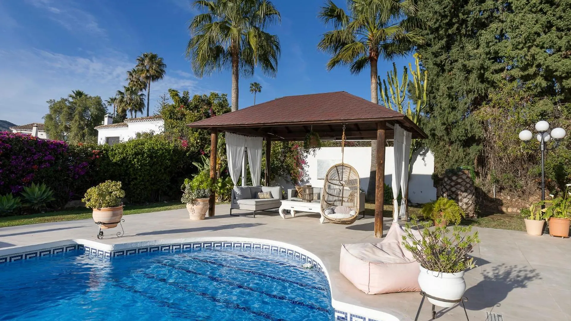 Villa La Vida En Rosa Μαρμπέλλα